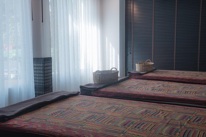 1.5 Hours Traditional Thai Massage with Herbal Compress - Free Transportation - Timing and hours: when to schedule it so it actually helps