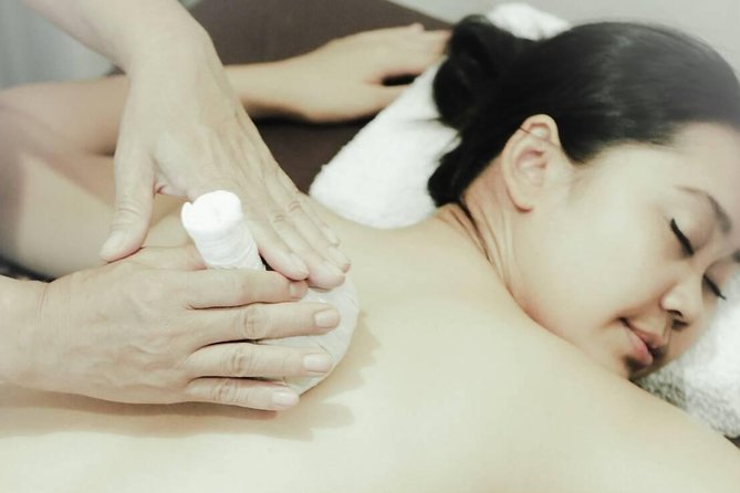 1.5 Hours Traditional Thai Massage with Herbal Compress - Free Transportation - Herbal compress: why it’s not just a gimmick