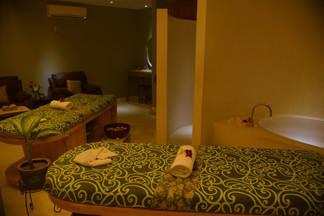 2-Hour Aromatherapy Massage in Bali - Aromatherapy Oils and the Ginger Tea Reset