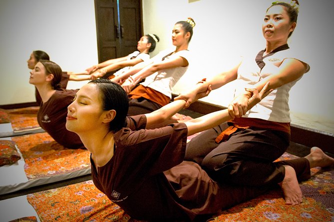 2 hour Siam Massage with Thai and Foot Massage at Fah Lanna Spa - Key things to know before you book