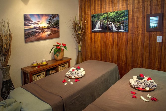 60 Minute Couples Massage - Hawaii Natural Therapy: Getting There and Feeling Settled