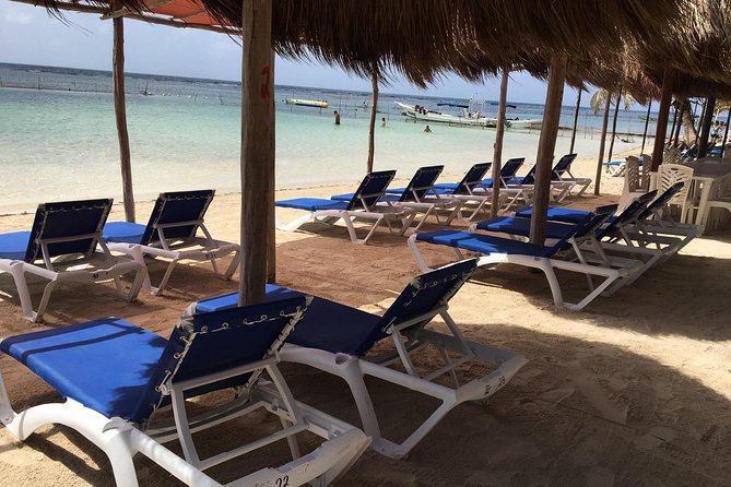 ADULTS GOLD A day at the beach at Los Arrecifes Restaurant-Open Bar And Massage. - Food at Los Arrecifes: Convenient Meals, Extra Cost