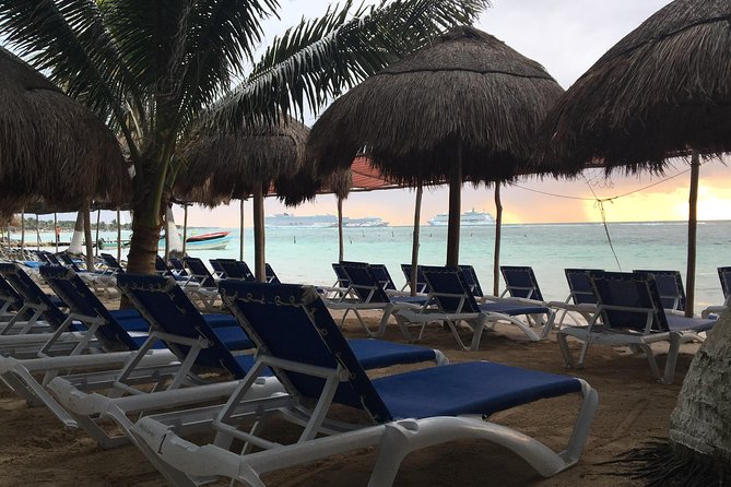 ADULTS GOLD A day at the beach at Los Arrecifes Restaurant-Open Bar And Massage. - Practical Tips to Make This Feel Like a Win