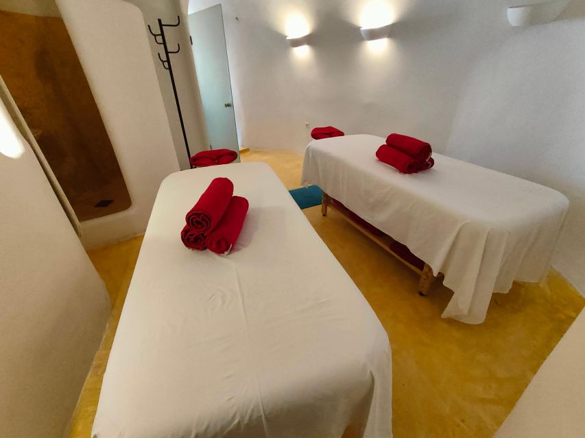 Akrotiri: Aromatherapy Couples Massage - Therapist preferences: how to request male or female massage staff