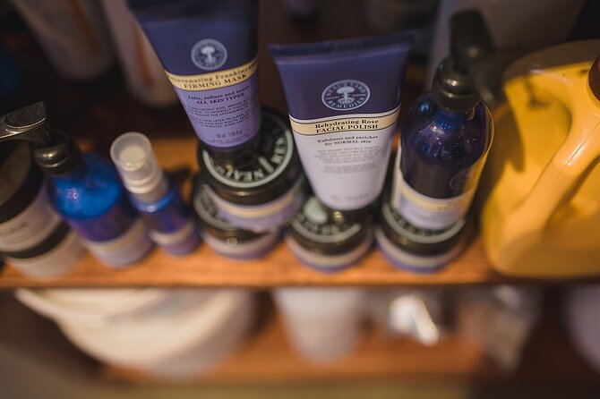 Akrotiri: Couples' Aromatherapy Massage - Who should book this Akrotiri couples aromatherapy massage (and who should skip it)