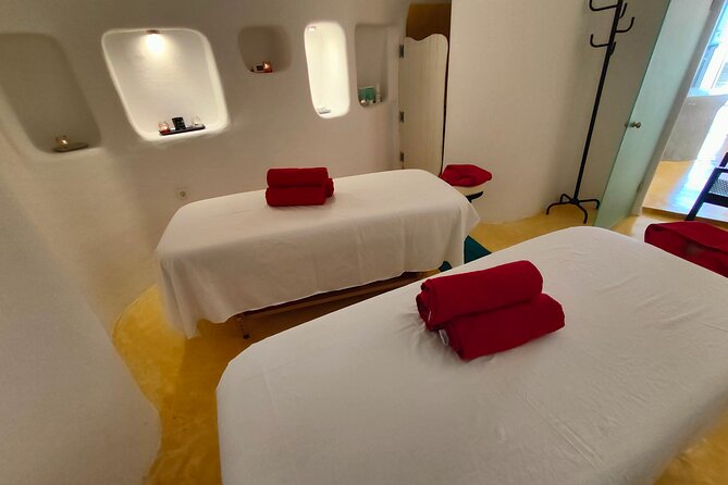 Akrotiri: Couples Massage & Pool Day Access - Key things to know before you book