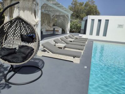 Akrotiri:Departure Day Spa Experience Couples Massage & Pool - Pool access that actually helps you kill time (comfortably)