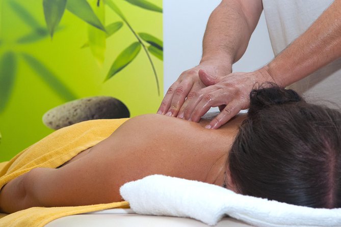 Akrotiri: Singles' Aromatherapy Massages - Aromatherapy in practice: mood, fatigue, anxiety, and scent