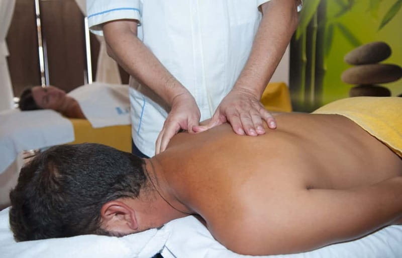 Akrotiri: Travel Recovery Aromatherapy Massages - After the Journey: A Massage That Feels Built for Santorini Time