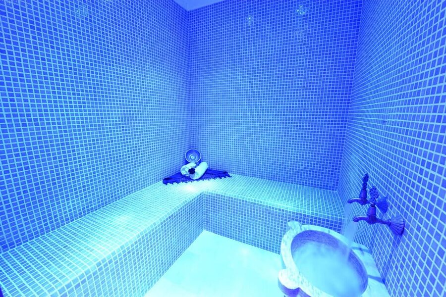 Alanya: Turkish Bathhouse and Spa Experience with Massage - Face mask finish: your final calm step