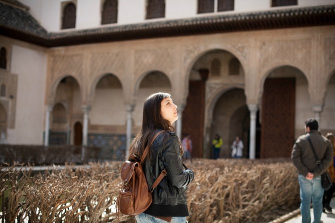 Alhambra Tour and Nazaries Palaces with Hammam Massage Experience - Alhambra entry without the hassle: tickets, headsets, and guided flow
