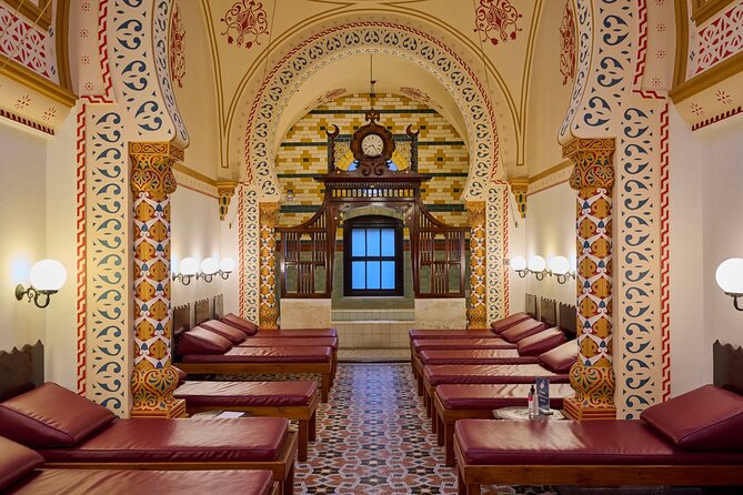 Antalya / Lara : Traditional Turkish Bath & Oil Massage & Spa - Entering Lara BathÇağlayan: what your arrival really looks like