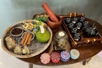 Aroma Massage Experience in Hoi An - The lush spa atmosphere: your mood matters for recovery