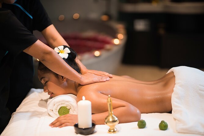 Aroma Therapy Massage, Relaxation therapeutic aromatherapy oil massages. - Price and value: is $38.15 for an hour a fair deal?