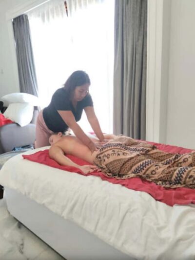 Bali: Balinese Full-Body Massage at your Accommodation - The “It Happens Here” Setup: What You’ll Experience Before Lying Down