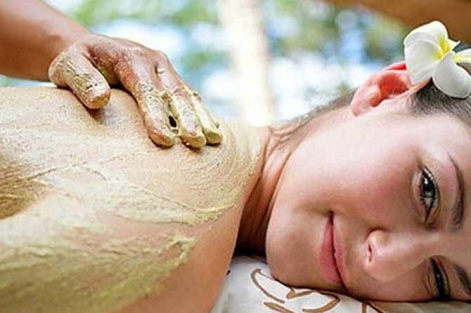 Bali Luxury Spa 2 Hour massage & Flower bath - Thalaso Foot Wash: The Start That Sets the Tone