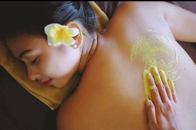Bali Luxury Spa 2 Hour massage & Flower bath - Body Scrub + Yogurt Moisturizer: The Exfoliate-Then-Soften Combo