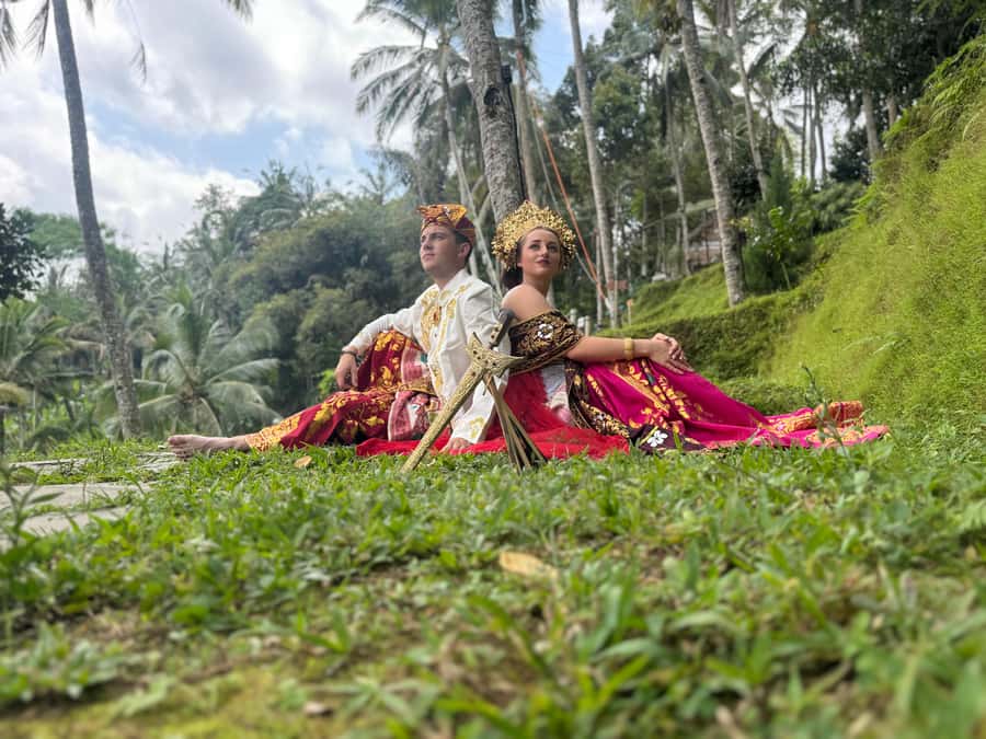Bali:Traditional Wedding Photoshoot with the Rice Field View - Seven Themed Photo Booths: From Bee Nest to Waterfall Bamboo Bridge