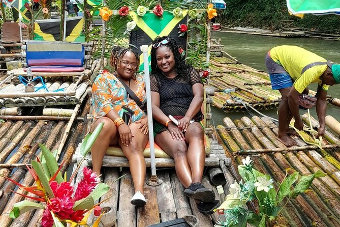 Bamboo rafting with Limestone Foot Massage free rum taste - What to bring (and what to skip) for a smooth ride