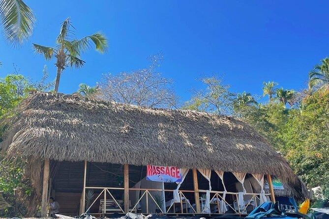 Beachfront Massage Experience in Mismaloya - Therapist quality and what to expect from the staff