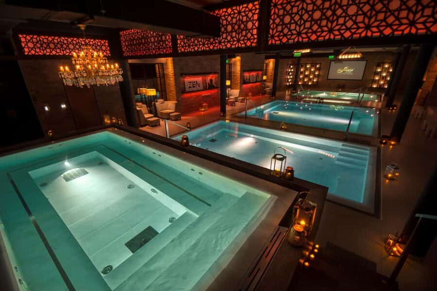Budapest: Massage 60 min + Bath entry Mandala Day Spa - First Impressions: A Quiet, Managed Spa in Central Hungary