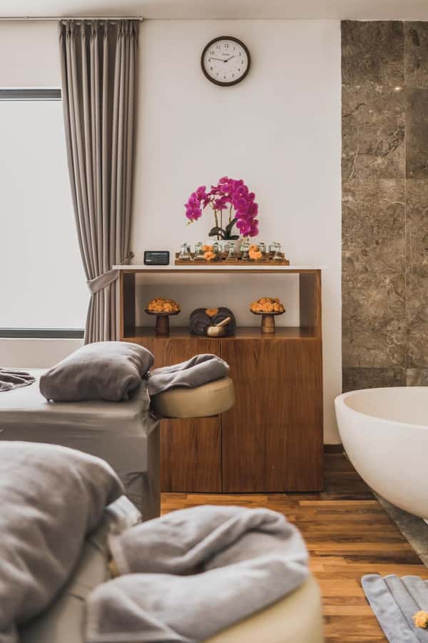 Canggu: Massage and Spa Experience at Svaha Spa Berawa - Targeted relief: the Revitalization back, neck, and shoulder massage