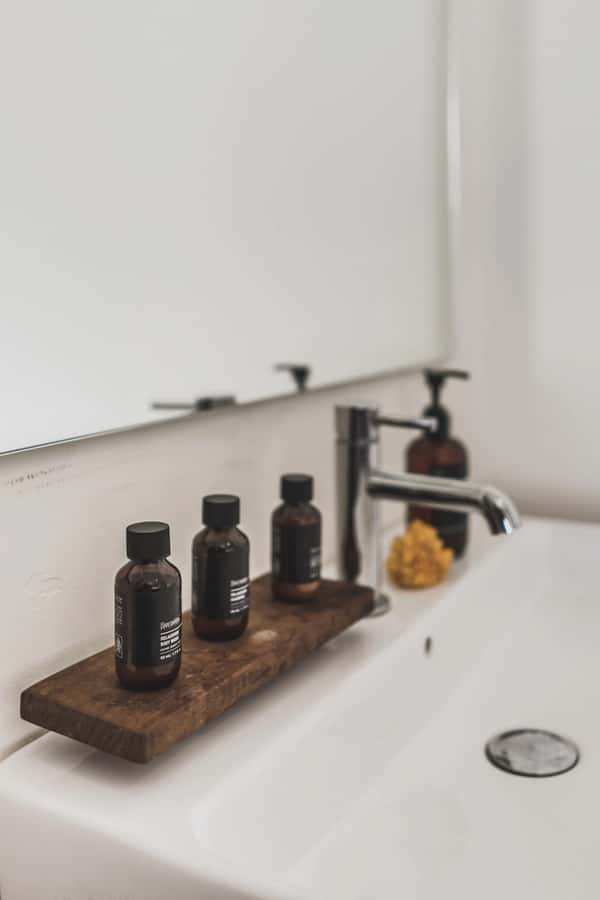 Canggu: Massage and Spa Experience at Svaha Spa Berawa - Couples spa upgrade: Flower Bath Sensation or Spice Ritual Bath with detox drinks