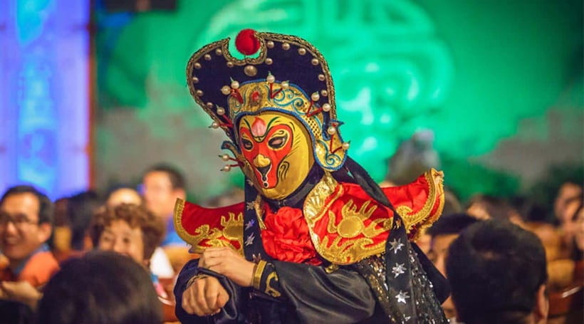 Chengdu: Sichuan Opera Show & Covered Bowl Tea & Massage - Shu Feng Ya Yun: A Chengdu Theater Stop That Feels Local