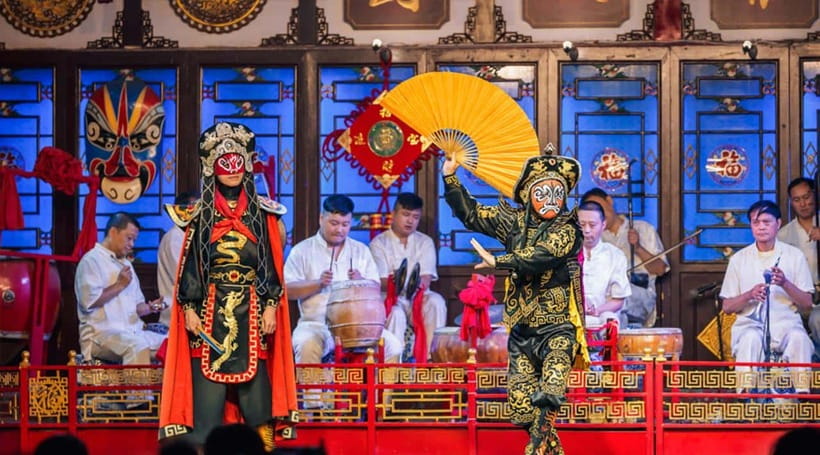 Chengdu: Sichuan Opera Show & Covered Bowl Tea & Massage - Costumes, Massage, Ear Cleaning, and the Optional Add-Ons
