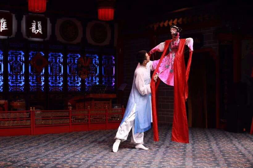 Chengdu: Sichuan Opera Show & Covered Bowl Tea & Massage - Where You Meet, How You Pick Seats, and What You Should Do First