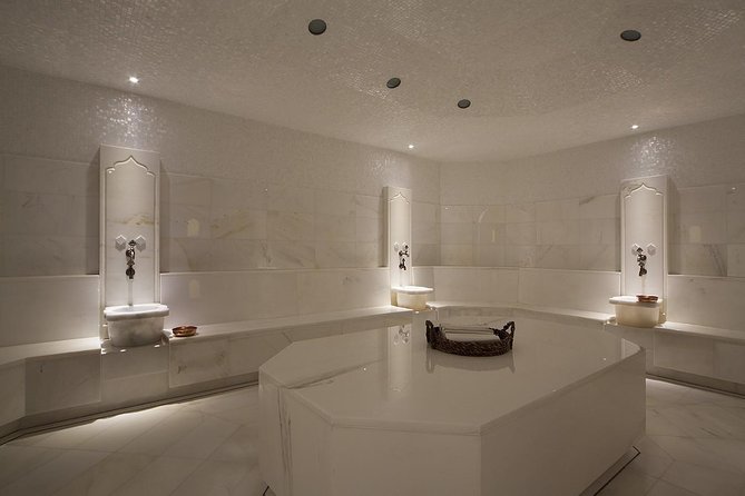 Cleopatra Bath Massage Sauna, Steam, Jacuzzi & Transfer-Hurghada - Inside the hammam ritual: Sauna, steam, hot stone, kese scrub, foam wash