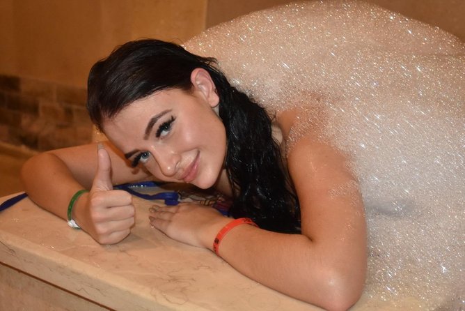 Cleopatra Massage Sauna, Jacuzzi, Steam bath w/transfer-Hurghada - Finding the place: pickup smooth, but confirm the drop-off vibe