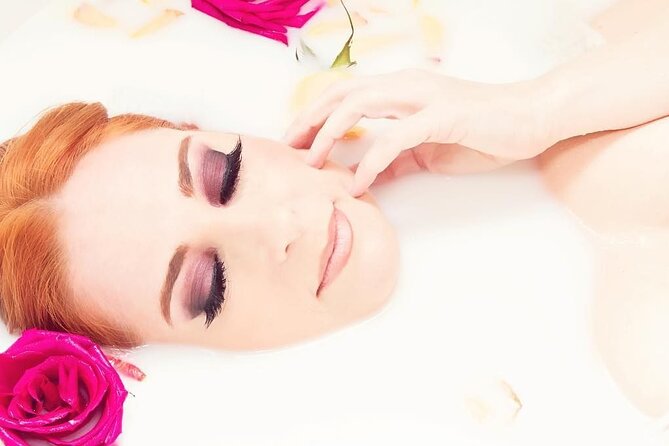 Cleopatra's Deluxe Spa Treatment with Massage, Sauna, and Jacuzzi - Key highlights you’ll actually care about