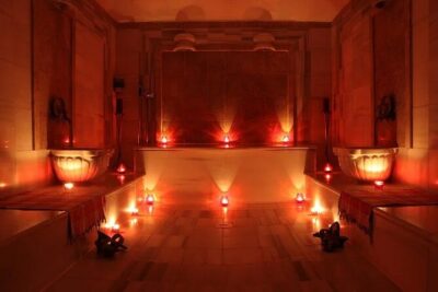 Cleopatra Treatment With Full Body Massage, Jacuzzi & Sauna - The 45-Minute Full Body Massage: Oils, Mild Pressure, and Where Tension Releases