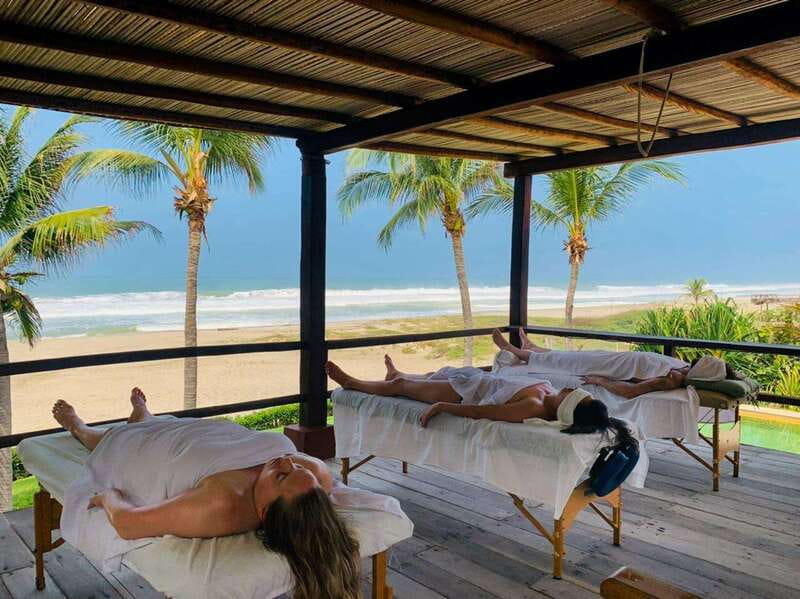 Coral Massage: Relaxing or Relieving to Choose - Spa vs Hotel Massage: Convenience That Changes the Mood