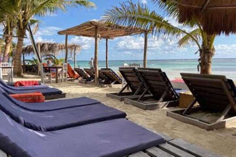 Costa maya : Beach Club Experience + relaxing massage - The 30-minute beach massage: adults/seniors only, and worth planning around