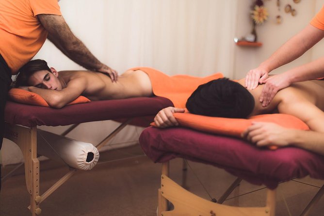 Couple Massage: 1 hour - MasVital’s Comfort Details: Water, Towels, Lighting, and Wi‑Fi