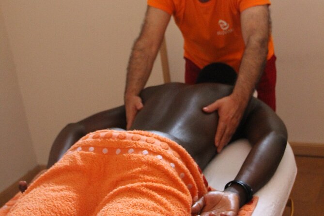 Couple Massage: 1 hour - The Oils and Essential Oils: What You’ll Feel and Why It’s Smart