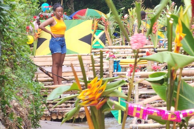 Experience Bambo Rafting on Lethe River with Limestone Massage - The limestone foot massage: why it’s the perfect landing
