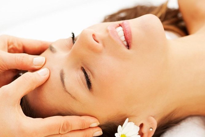 Facial treatment + Balinese massage at Bali Luxury Spa - Seminyak pickup and arrival at Bali Orchid Spa