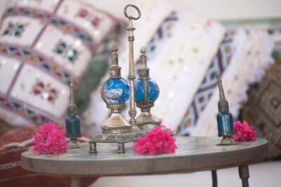 Fes: Traditional Hammam Massage in a Luxury Palace - The 2-hour rhythm: body scrub, showers, then massage