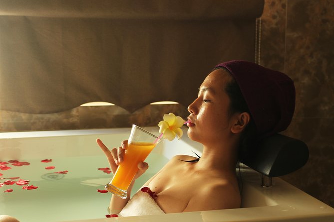 Foot Massage, Body Massage,Thai Massage, Facial, Body care, Waxing - World Spa in Da Nang: what you’re really paying for at $32
