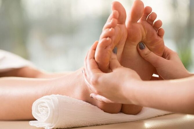 (Free Pick-up) Foot Massage In Hanoi Old Quarter - Named therapists: how their styles can guide your expectations