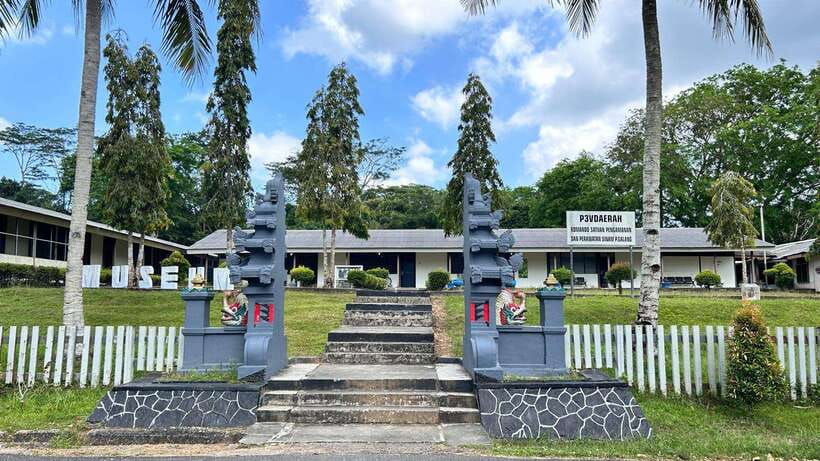 From Singapore, Batam Heritage Day Tour with Lunch & Massage - Getting to Batam: HarbourFront timing and the border rhythm