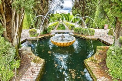 Granada: Alhambra Guided Tour and Arabian Bath and Massage - Charles V and Alcazaba: Why You See Them, Not Just the “Pretty Parts”