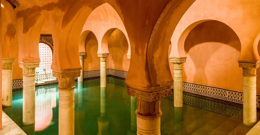 Granada: Hammam Al Ándalus with Massage - Relaxation rooms and mint tea breaks that actually matter