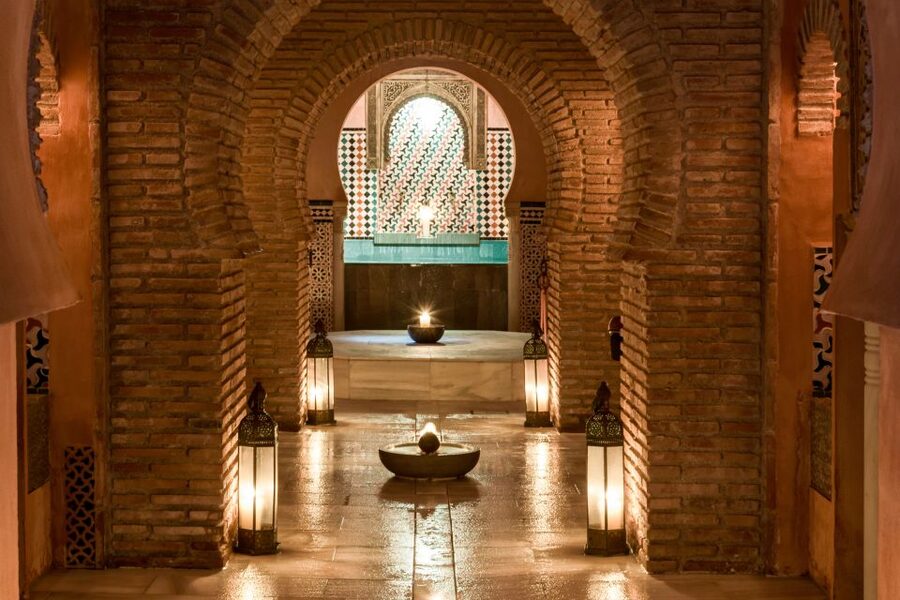 Granada: Hammam Al Ándalus with Massage - Getting there at Calle Sta. Ana and keeping it smooth