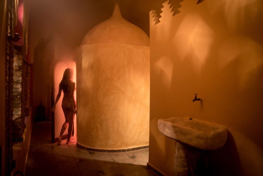 Granada: Hammam Experience with Massage at Baños de Elvira - The Water-Temperature Reality Check (So You Don’t Get Caught Off Guard)