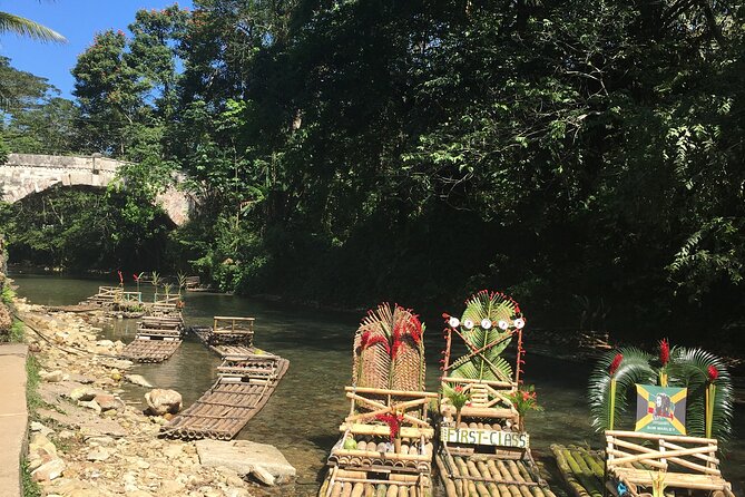 Great River Rafting with Limestone body or Foot Massage - How the guide experience can make or break rafting
