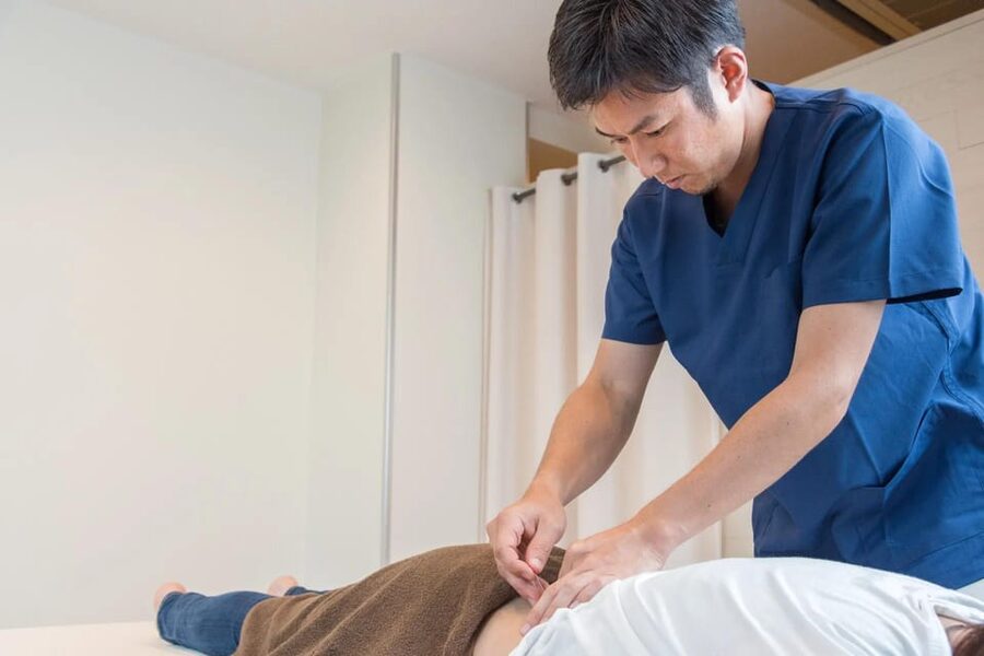 Hiroshima: Acupuncture and Japanese unique massage treatment - Hiroshima’s Atomic Bomb Dome area: a calm place to fix a tired body
